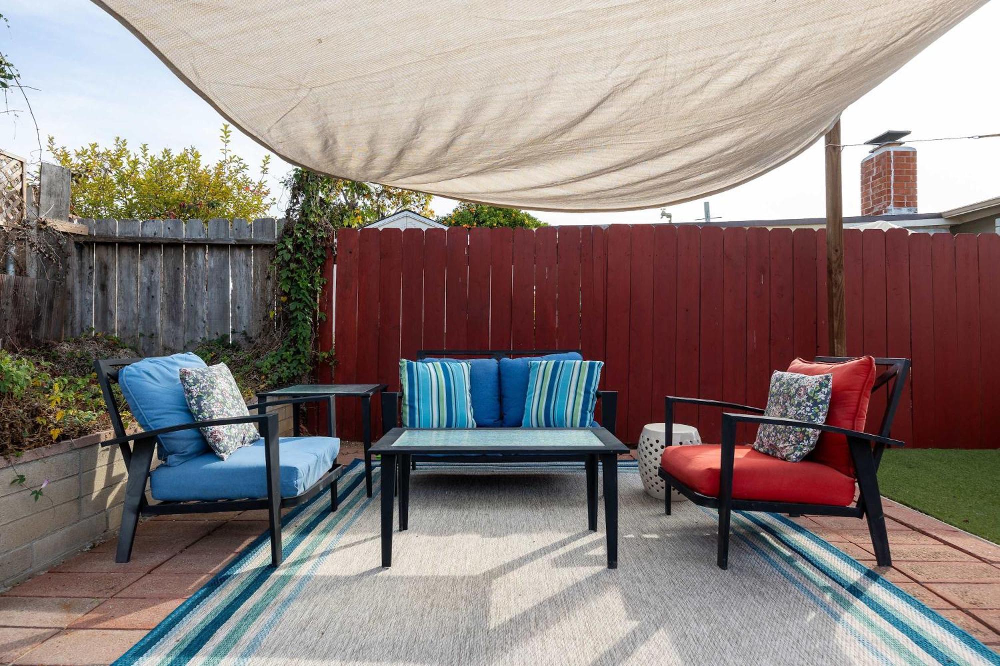 Backyard Oasis With Pool And 15 Min To Everything *
